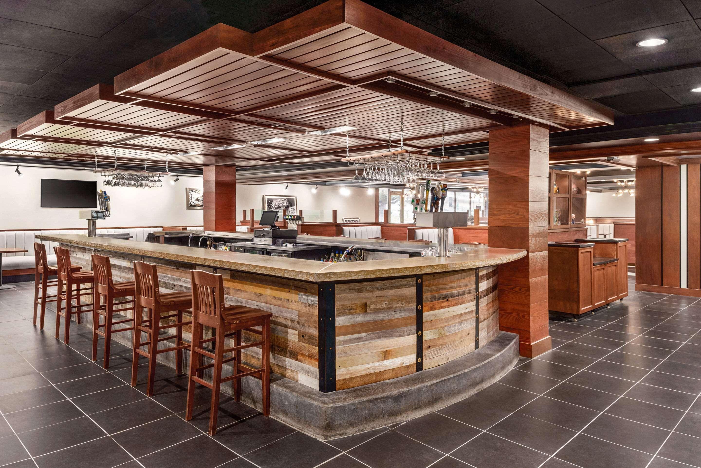 Clarion Hotel Milwaukee Airport 외부 사진